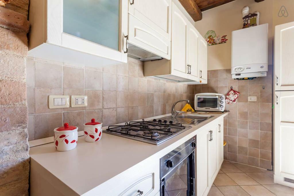 דירות מונטפאלקו Ciards House מראה חיצוני תמונה